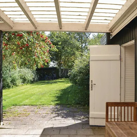 بيت للعطل Three-bedroom Holiday In Vejby