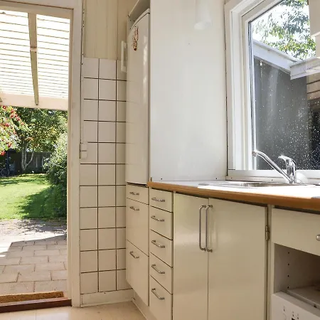 بيت للعطل Three-bedroom Holiday In